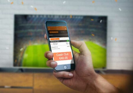 What is Cash Out in Betsson?